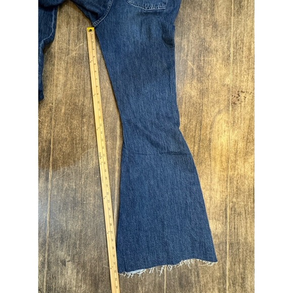 Forever 21 Blue Denim Flare Leg Jeans Daisies-High Rise Size 29 60's - Picture 14 of 16